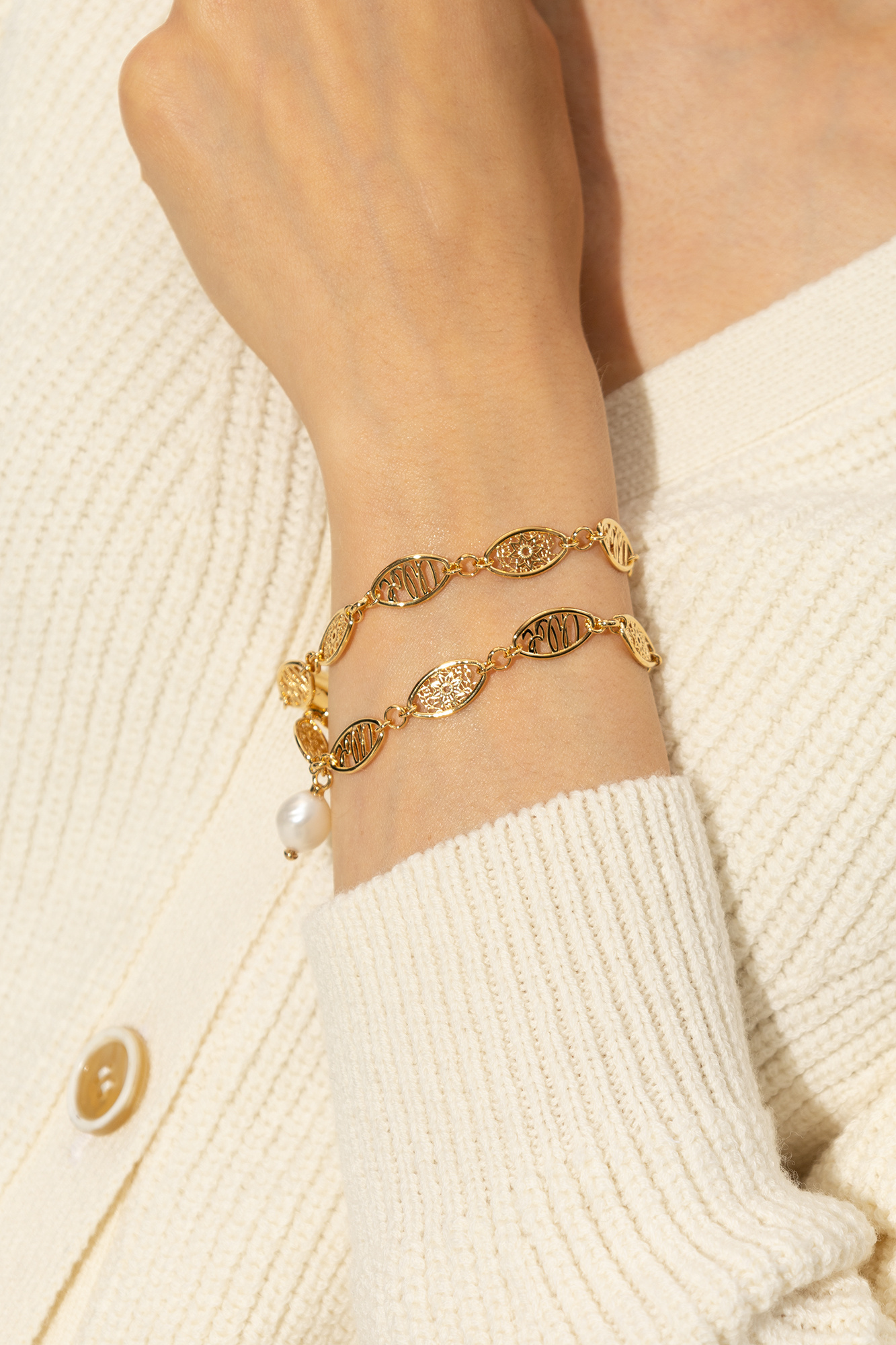 Chloe bracelet discount